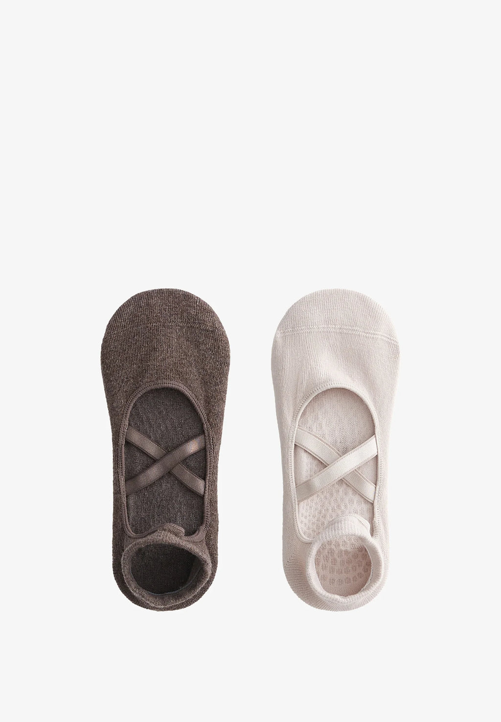 2 pairs of anti-slip socks